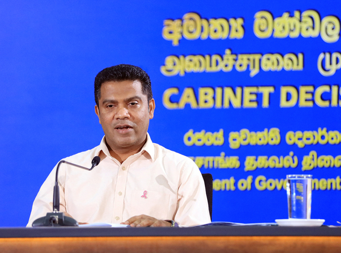 ගං වතුර සහ  හදිසි ආපදා තත්වයන්ට හේතුවන අවිධිමත් ඉදිකිරිම්වලට ඉදිරියේදී ඉඩ ලබා දෙන්නේ නැහැ  - කැබිනට් ප්‍රකාශක